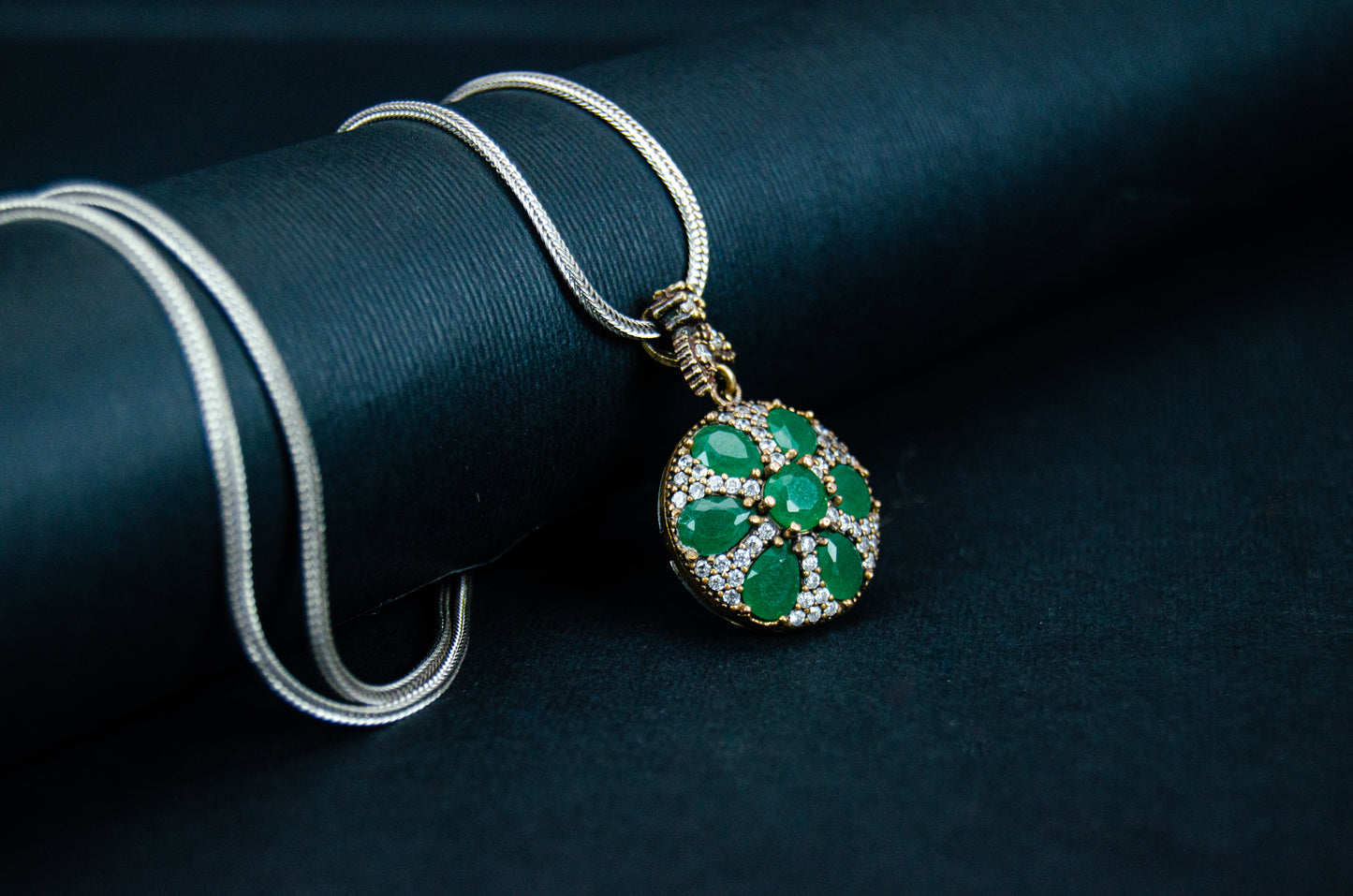 Green Clover Silver Necklace
